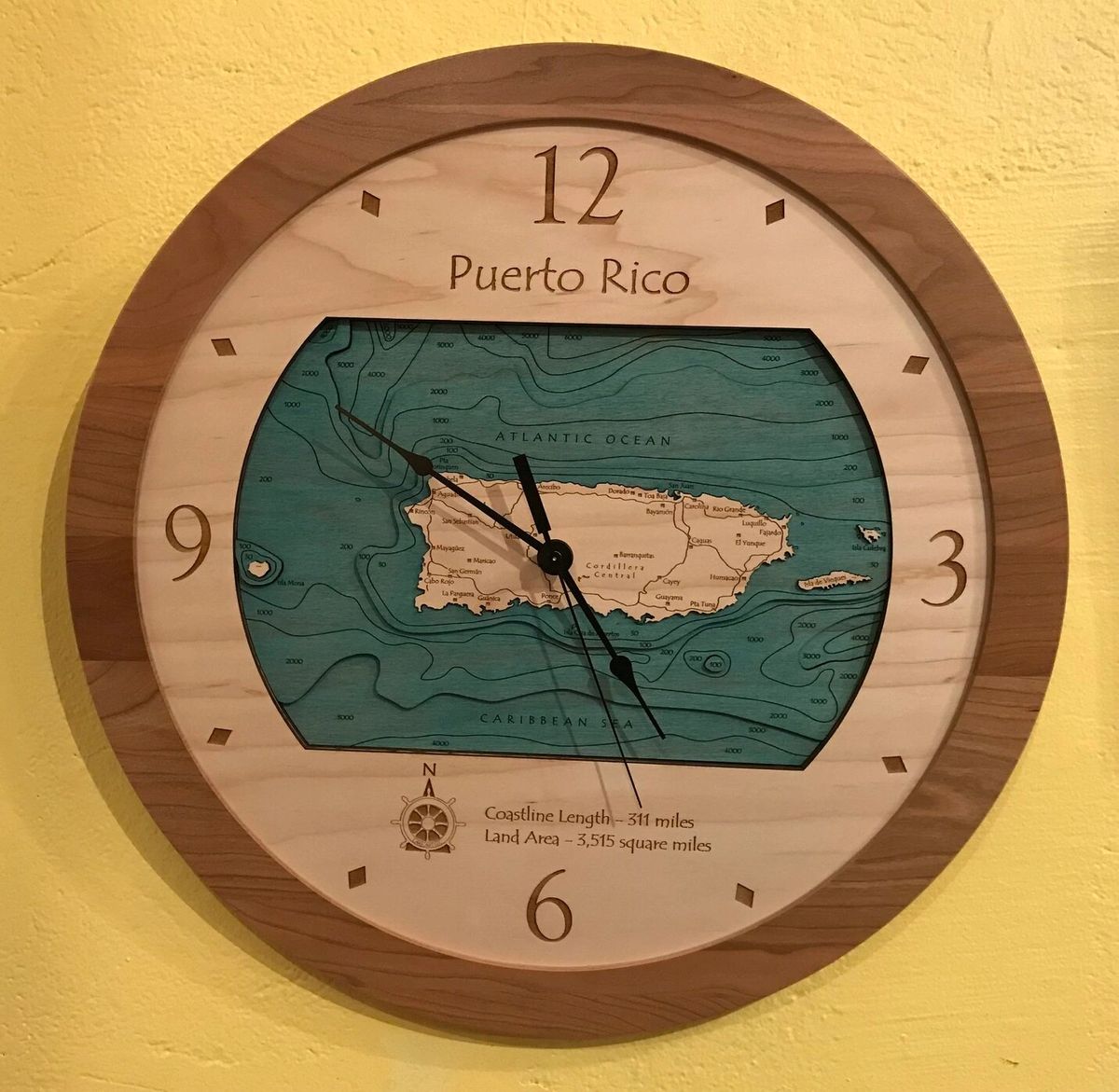 Puerto Rico 17 inch multilayer clock